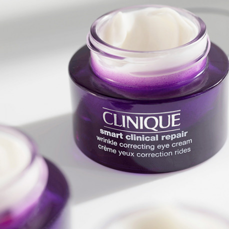 CLINIQUE Smart Clinical Repair - Augencreme zur Faltenkorrektur CLINIQUE Smart Clinical Repair - Augencreme zur Faltenkorrektur